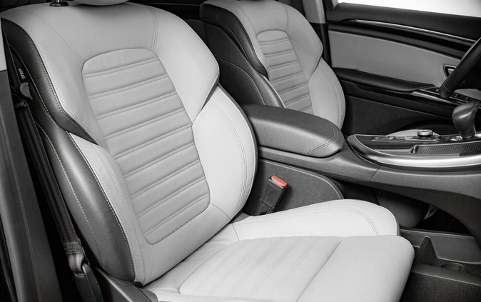 Renault Espace cena 109850 przebieg: 121719, rok produkcji 2018 z Górzno małe 742